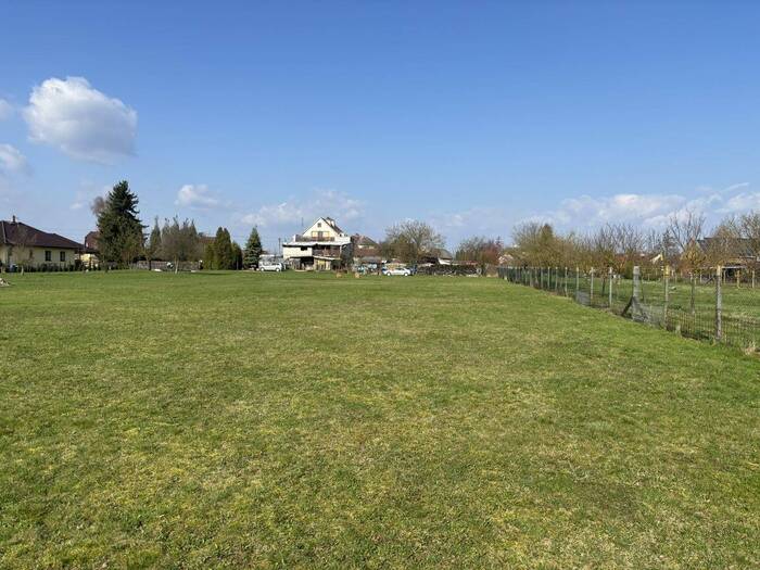 Prodej pozemku pro bydlení 2941 m² — Uničov