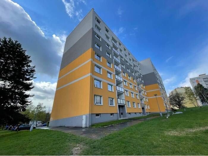 Pronájem bytu 1+1, 35 m² — Kyjická, Chomutov