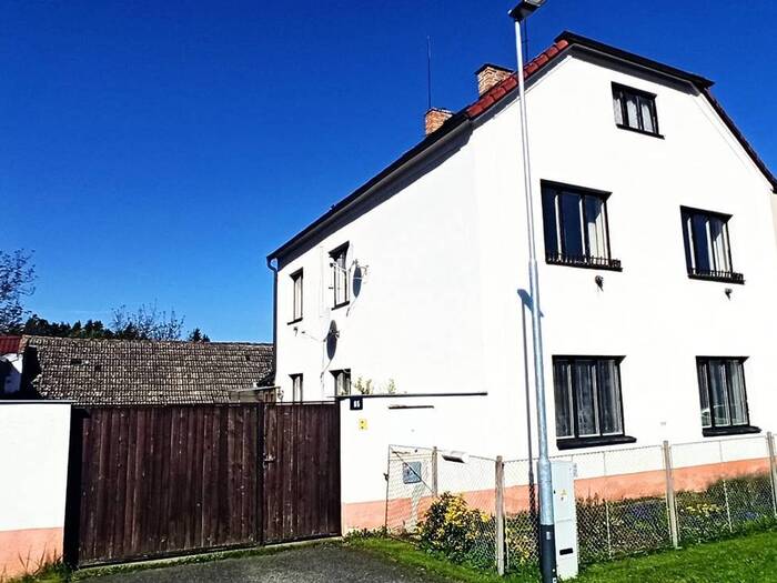 Prodej rodinného domu 155 m², pozemek 873 m² — Zastávka-Pod Tratí, České Budějovice