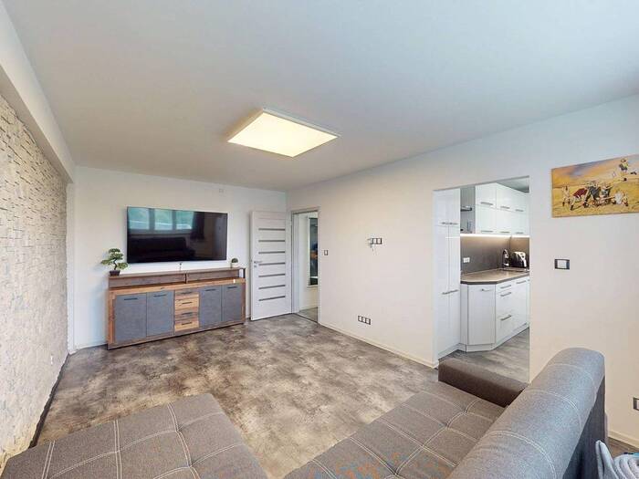 Prodej bytu 2+1, 55 m² — Bezděkovská, Strakonice