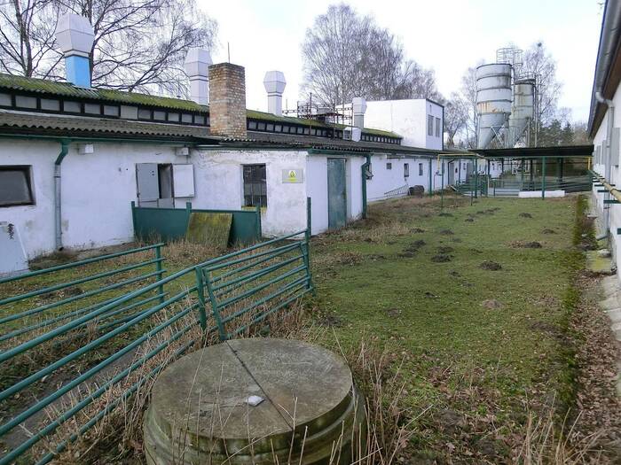 Prodej pozemku 2000 m² — Jindřichův Hradec, Majdalena