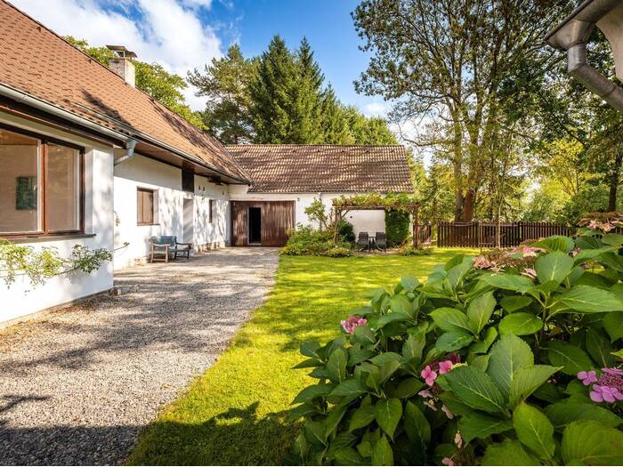 Prodej rodinného domu 234 m², pozemek 1 958 m² — Tábor, Sviny