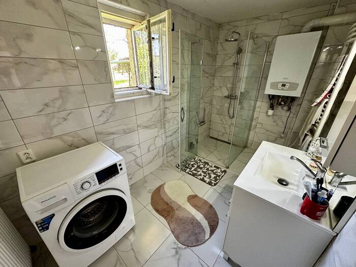 Prodej rodinného domu 300 m², pozemek 824 m² — Pod Kabáticí, Frýdek-Místek