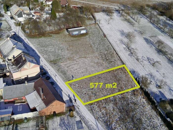Prodej pozemku pro bydlení 577 m² — Lazníky, Olomoucký kraj