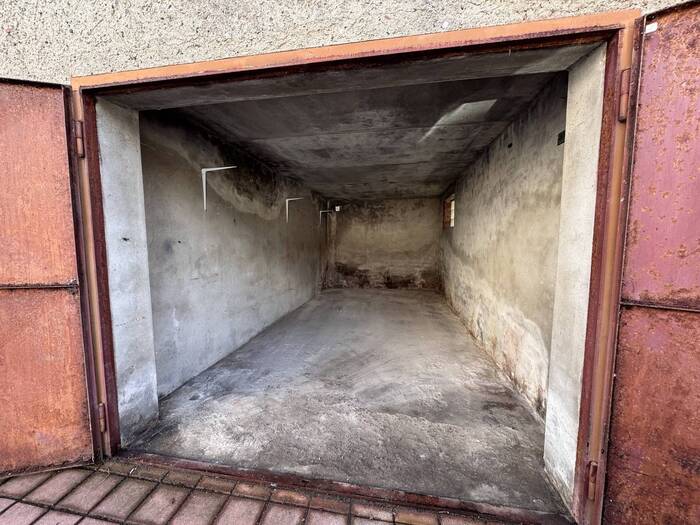 Prodej garáže 20 m² — Lidická, Louny