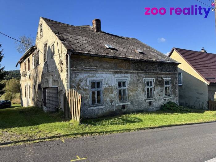 Prodej rodinného domu 200 m², pozemek 95 m² — Nová Ves v Horách, Most, Ústecký kraj
