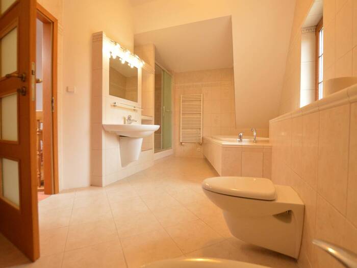 Pronájem rodinného domu 150 m² — Dvořákova, Louny