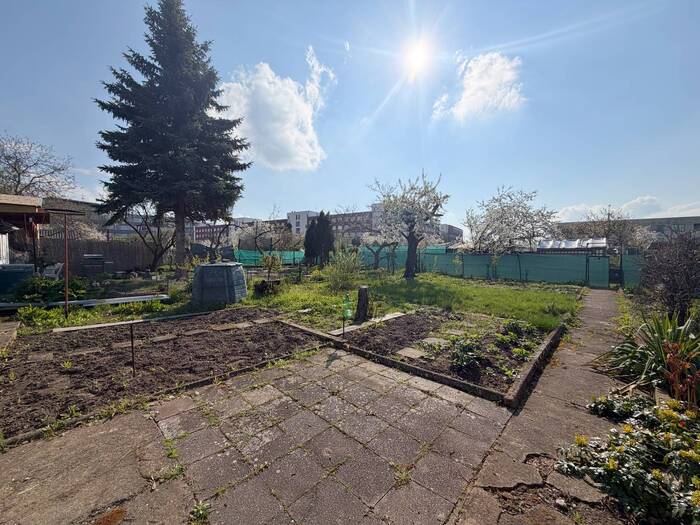 Prodej zahrady 200 m² — Dr. Janského, Chomutov