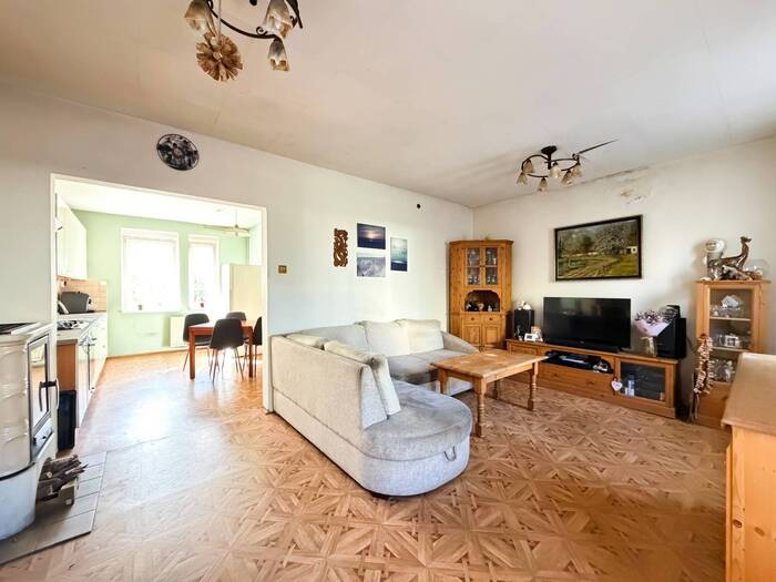 Prodej rodinného domu 98 m² — Karla Čapka, Chomutov