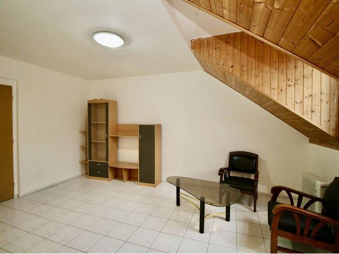 Pronájem bytu 1+kk, 33 m² — 101, 185680