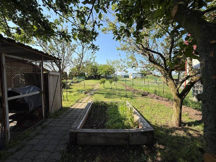 Prodej zahrady 428 m² — Spořice, Ústecký kraj