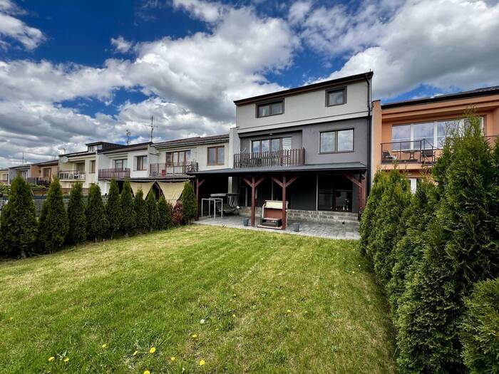 Prodej rodinného domu 245 m² — Na Zahradách, České Budějovice