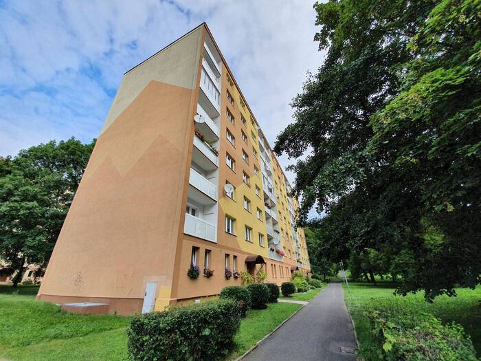 Pronájem bytu 2+1, 55 m² — Václavská, 407887