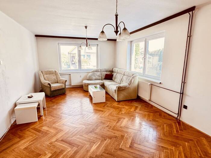 Pronájem bytu 3+1, 75 m² — Zavadilka, České Budějovice