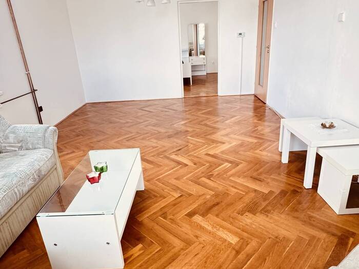 Pronájem bytu 3+1, 75 m² — Zavadilka, České Budějovice
