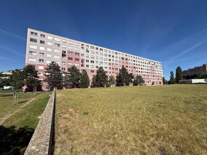 Prodej bytu 1+1, 33 m² — Kpt. Jaroše, Most