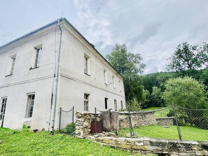 Prodej rodinného domu 360 m², pozemek 358 m² — 18, Český Krumlov