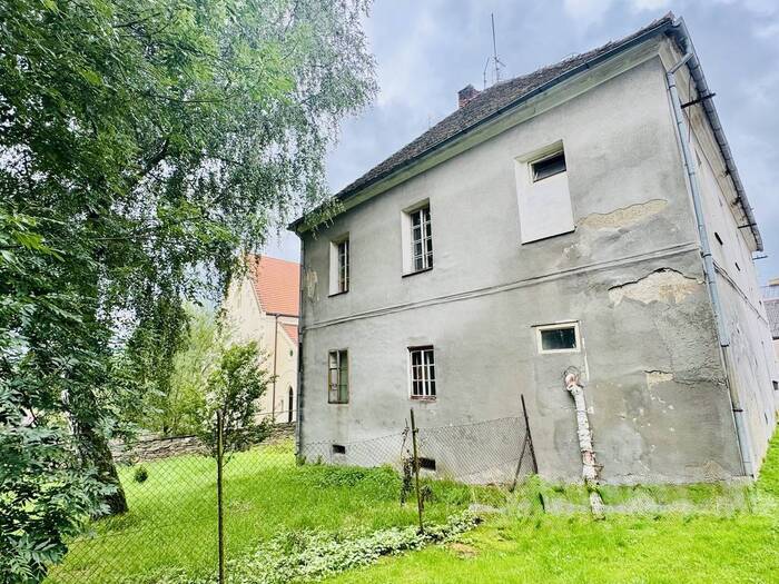 Prodej rodinného domu 360 m², pozemek 358 m² — 18, Český Krumlov
