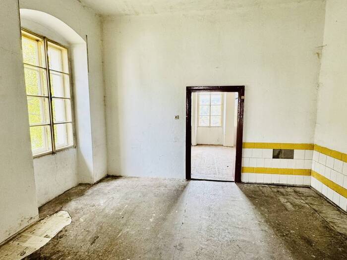 Prodej rodinného domu 360 m², pozemek 358 m² — 18, Český Krumlov