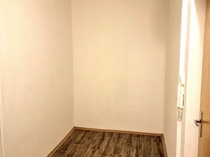 Pronájem bytu 2+1, 62 m² — Červenohrádecká, Chomutov