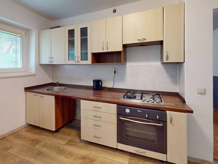 Pronájem bytu 2+1, 60 m² — Alešova, Most