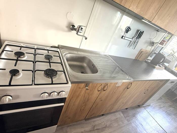 Pronájem bytu 2+1, 63 m² — Březenecká, Chomutov