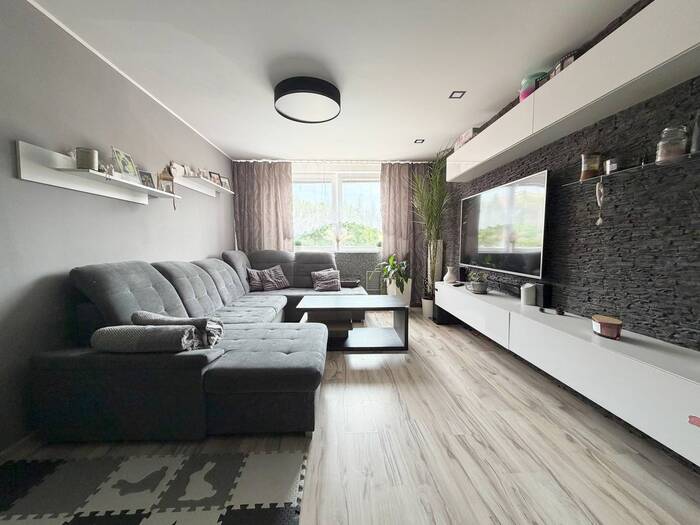 Prodej bytu 4+1, 81 m² — Dlouhá, Chomutov