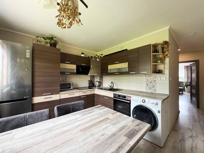 Prodej bytu 4+1, 81 m² — Dlouhá, Chomutov