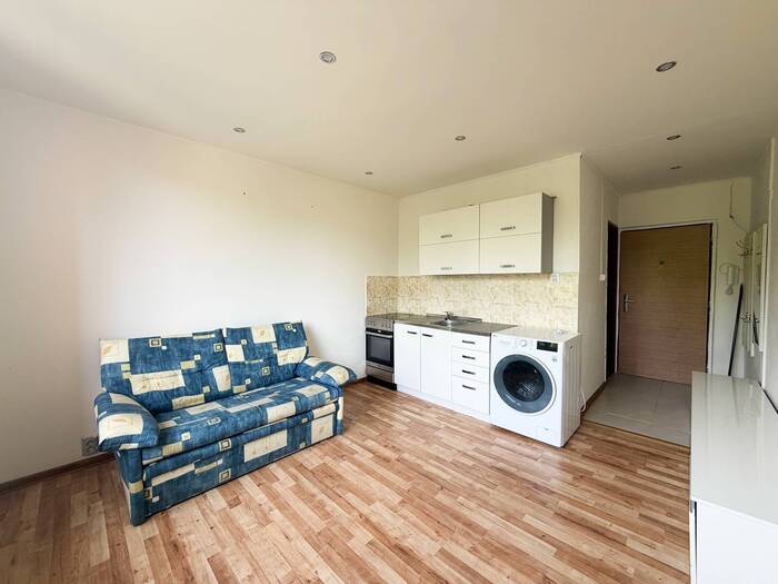 Pronájem bytu 1+1, 35 m² — Písečná, Chomutov
