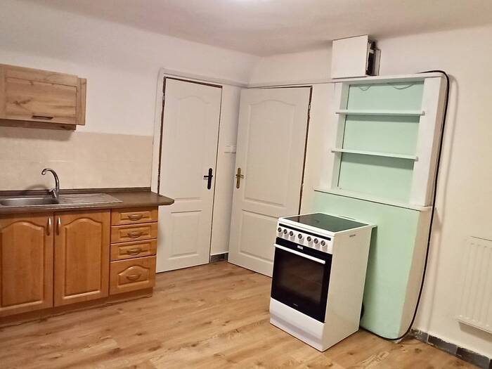 Pronájem bytu 2+1, 57 m² — 151, Český Krumlov