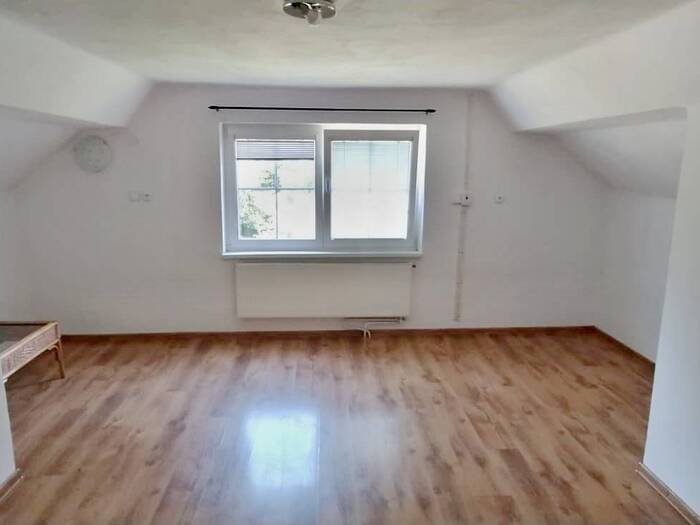 Pronájem bytu 2+1, 57 m² — 151, Český Krumlov