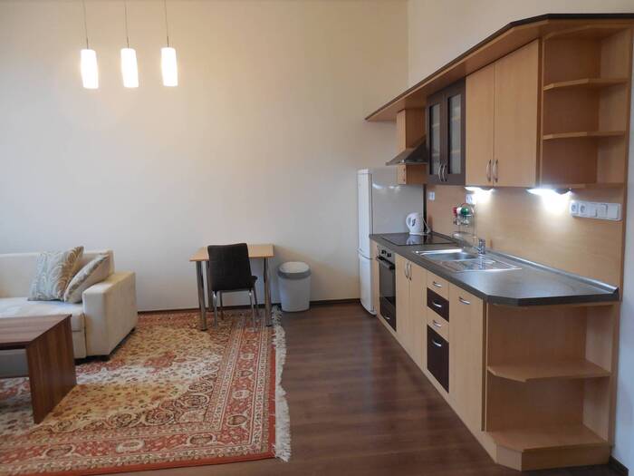 Pronájem bytu 2+kk, 57 m² — náměstí 1. Máje, Chomutov