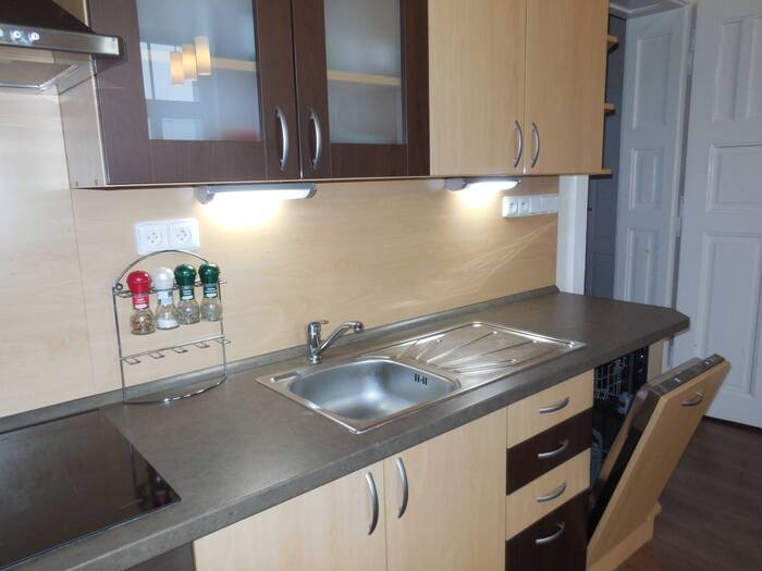 Pronájem bytu 2+kk, 57 m² — náměstí 1. Máje, Chomutov