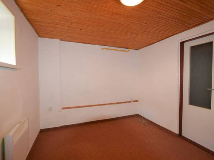 Pronájem bytu 1+1, 40 m² — Karolíny Světlé, Chomutov
