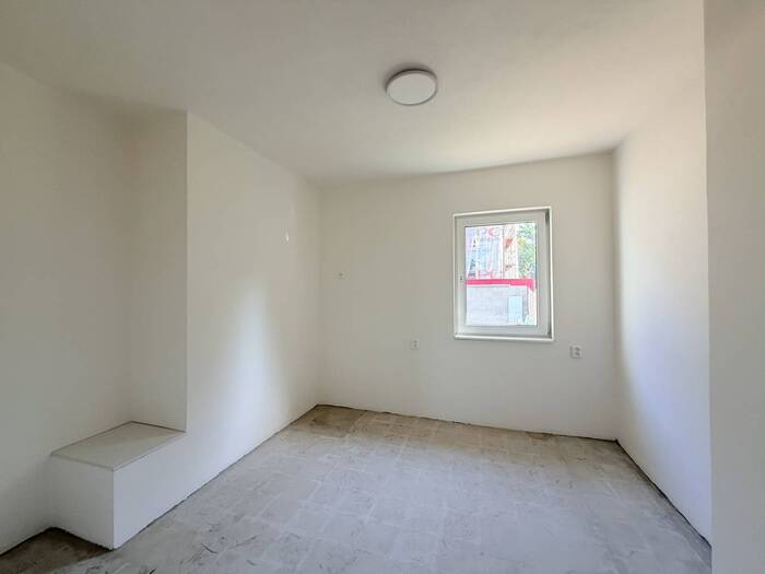 Pronájem rodinného domu 59 m², pozemek 433 m² — Kosmonautů, Chomutov
