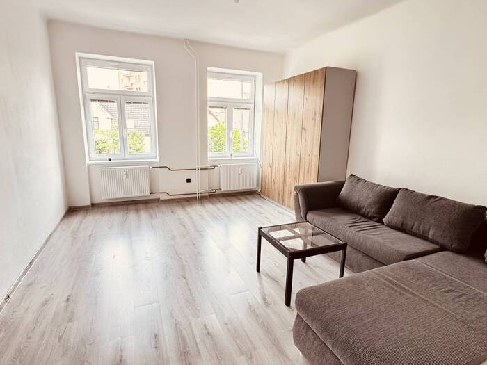 Pronájem bytu 1+1, 40 m² — Heydukova, České Budějovice