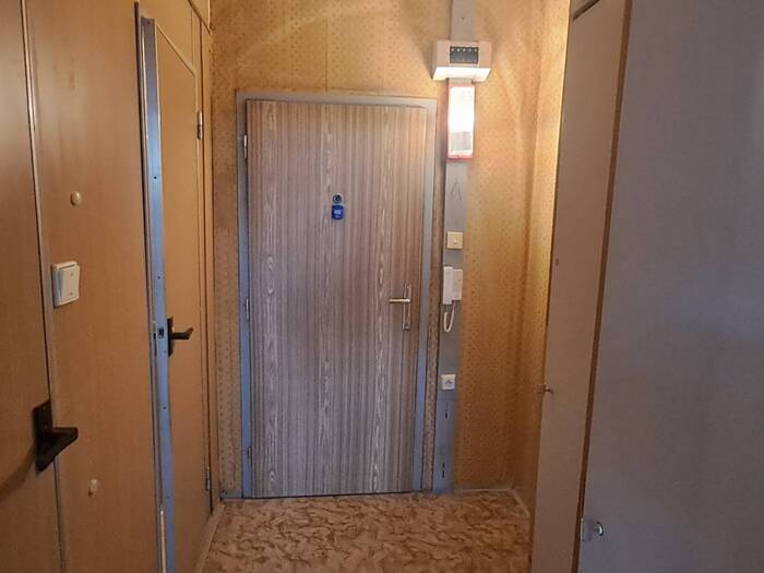 Prodej bytu 1+kk, 29 m² — Praha 12, Modřany