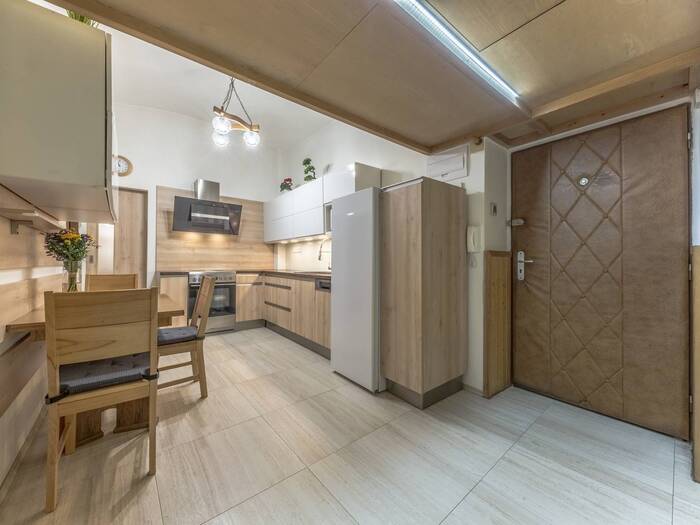 Prodej bytu 2+1, 64 m² — Praha 5, Smíchov