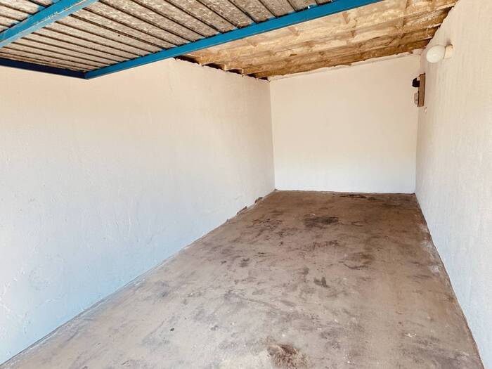 Pronájem garáže 15 m² — České Budějovice, Jihočeský kraj