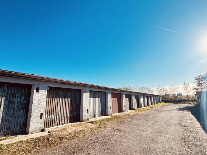 Pronájem garáže 15 m² — České Budějovice, Jihočeský kraj