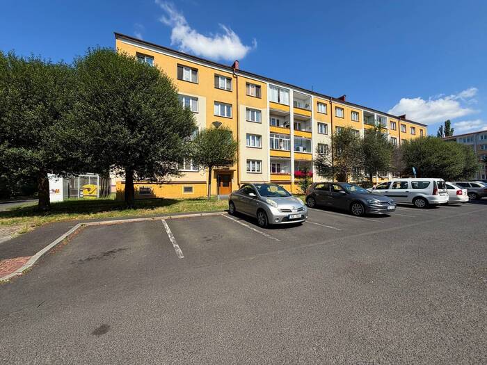 Prodej bytu 1+1, 37 m² — Budovatelů, Chomutov