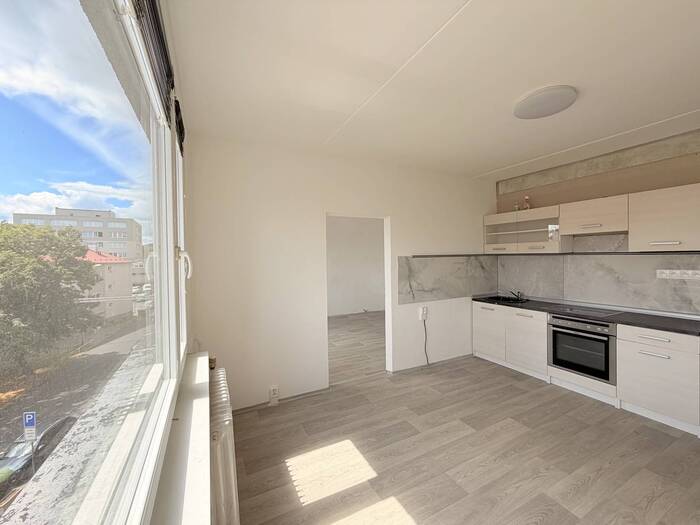 Pronájem bytu 1+1, 36 m² — Palackého, Chomutov