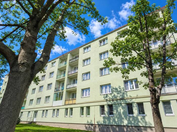 Pronájem bytu 2+1, 56 m² — Blatenská, Chomutov
