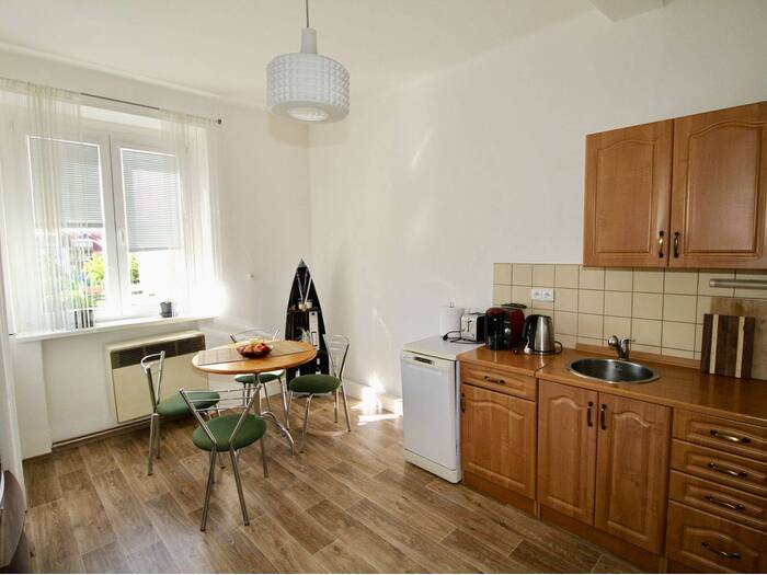 Pronájem bytu 1+1, 45 m² — Lipenská, 403881