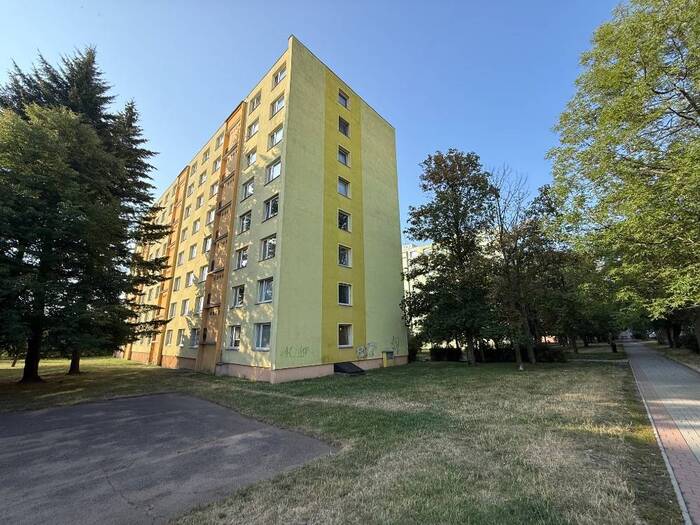 Pronájem bytu 1+1, 35 m² — Kostnická, Chomutov