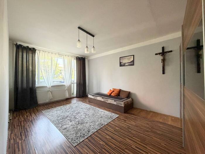 Prodej bytu 3+1, 79 m² — Písečná, Chomutov