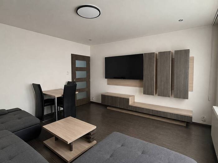 Prodej bytu 3+1, 61 m² — 111, Chomutov