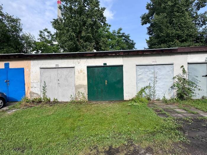Pronájem garáže 15 m² — Polní, České Budějovice 6, Jihočeský kraj