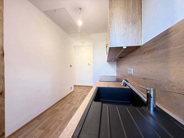 Pronájem bytu 2+1, 59 m² — Grégrova, Chomutov, Ústecký kraj