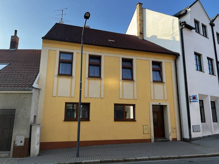 Prodej komerčního prostoru 189 m² — Žižkovo náměstí, Trhové Sviny, Jihočeský kraj